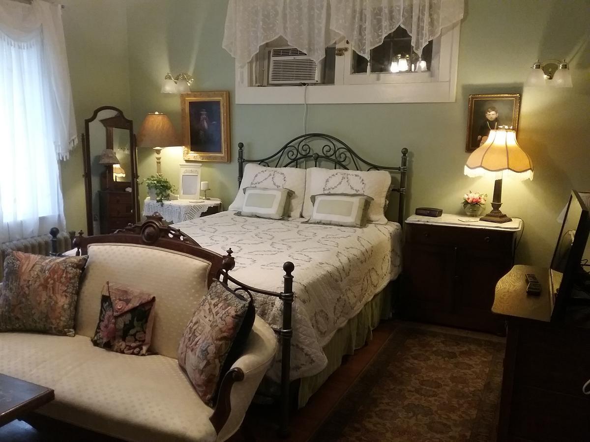 Hanover House Bed And Breakfast ナイアガラフォールズ エクステリア 写真