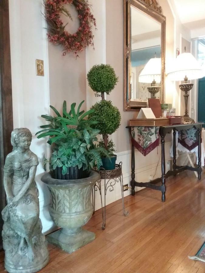 Hanover House Bed And Breakfast ナイアガラフォールズ エクステリア 写真