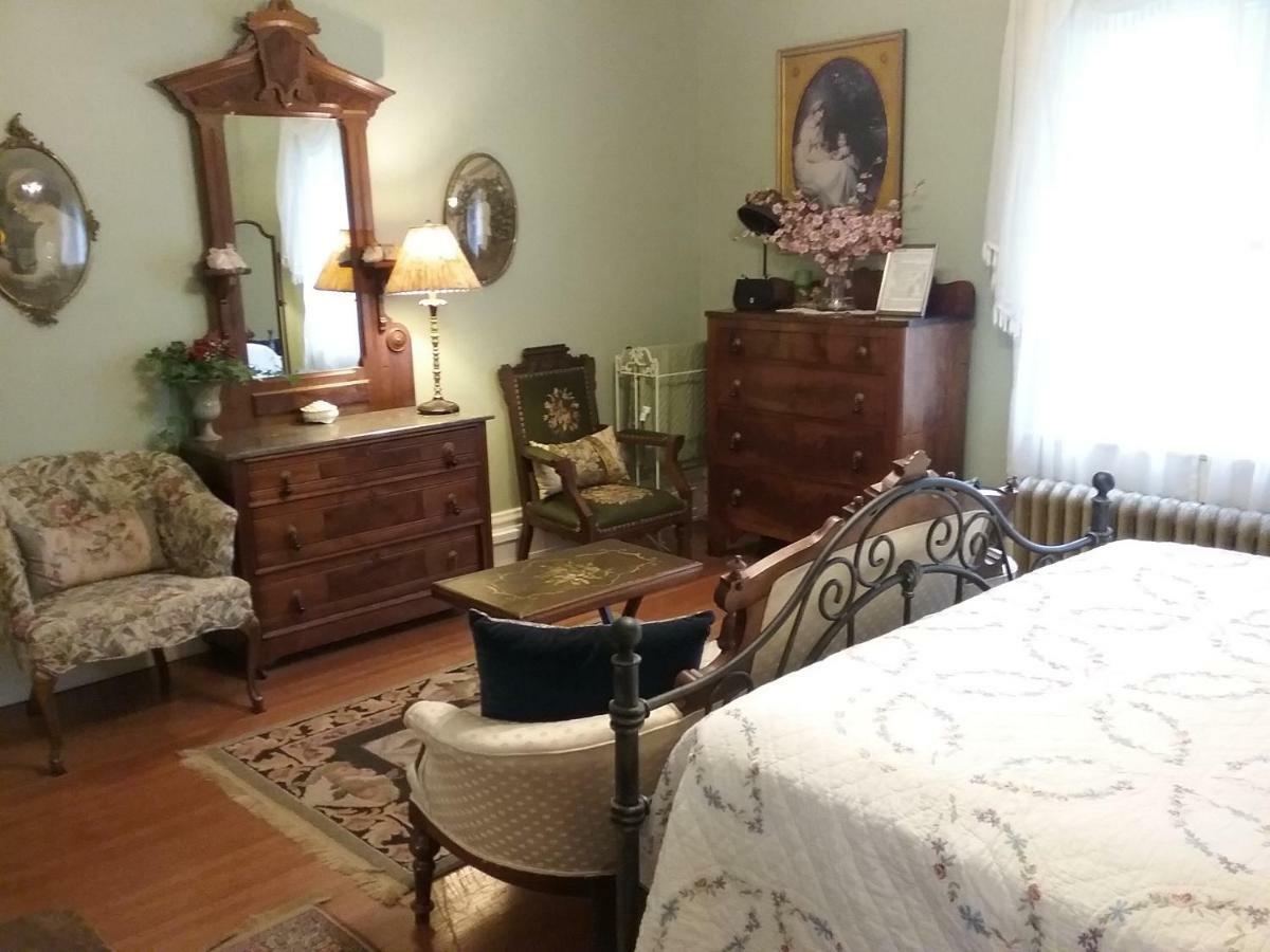 Hanover House Bed And Breakfast ナイアガラフォールズ エクステリア 写真